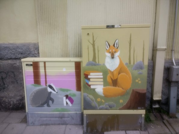 Foxes in library