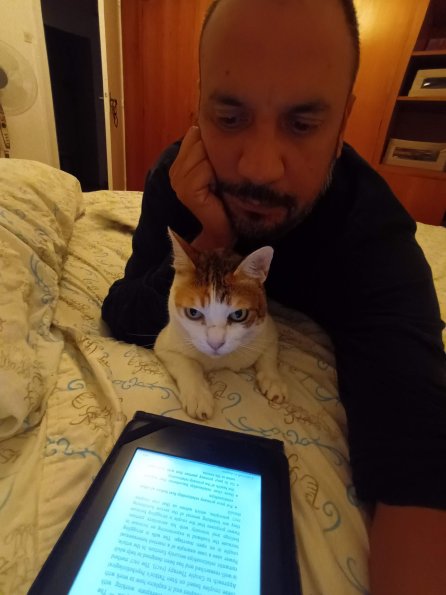 Reading with Kittycat