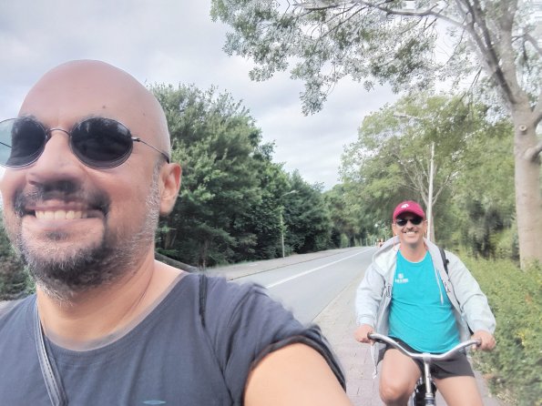 Biking towards Dekmantel with Toni