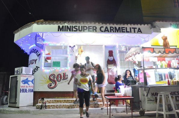 Holbox tienda